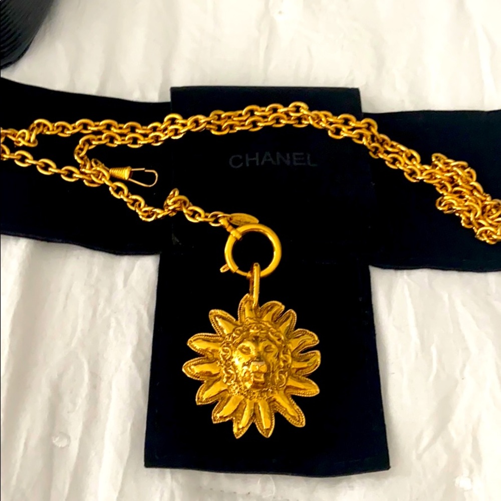 Chanel Necklace or Waist Belt